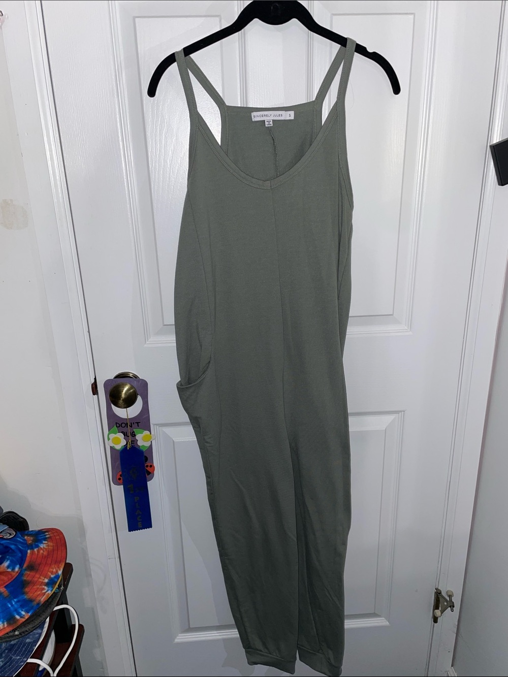 Casual Olive Green Sleeveless Slip with Double Straps and POCKETS